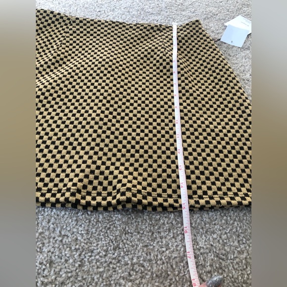 NWT brown checkered mini skirt, size S - Picture 3 of 7